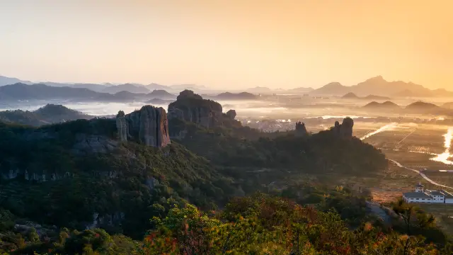 Sunrise Sightseeing in Linhai