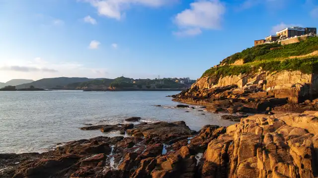 Hotels near Dongxia Sand Beach