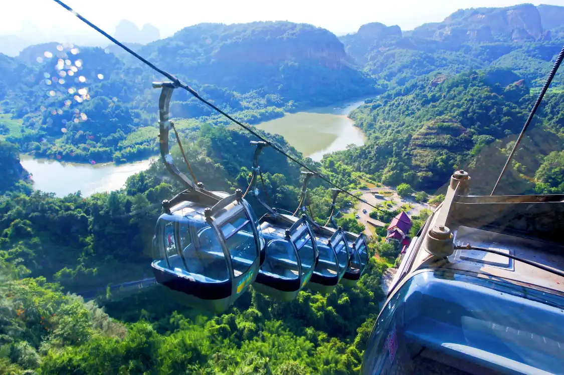 Hotels near Danxia Mountain Tramway