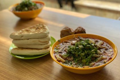 老马家羊杂碎店