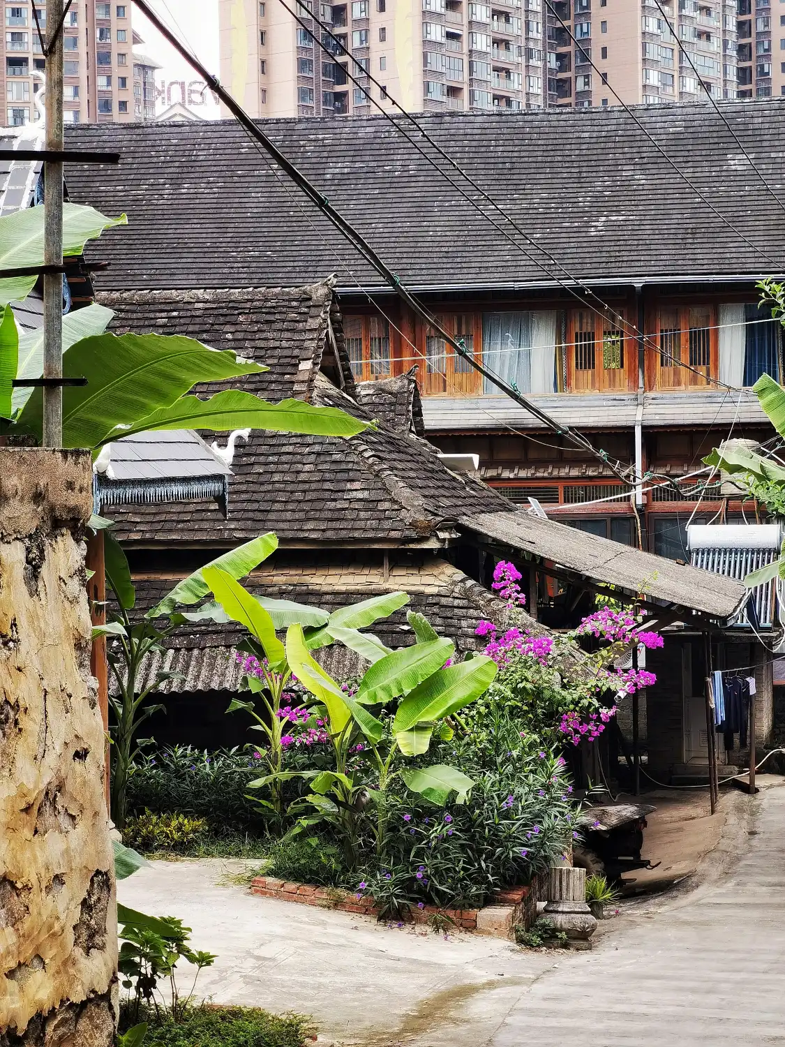 만허나 자연 마을 주변 호텔