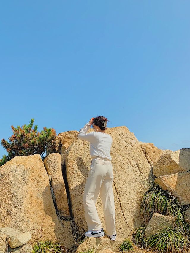 거대한 바위 ꧂ 