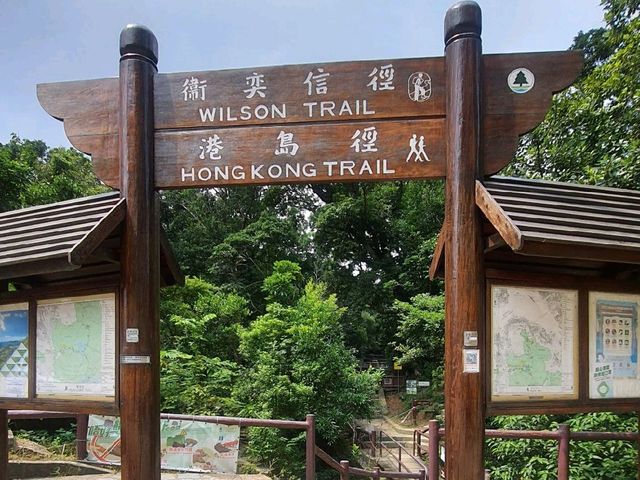 港島全景─渣甸山‧畢拿山