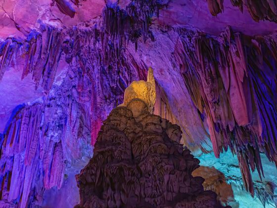 Ludi Cave (Reed Flute Cave)