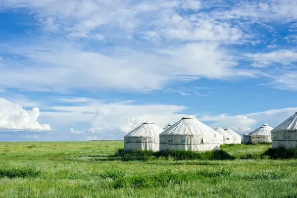 Huangqihai Marsh Nature Reserve周辺のホテル