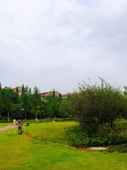 Baihua Park