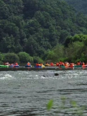 Longfeng Shanzhuang Huolunhe Xiangjiaoba Drifting