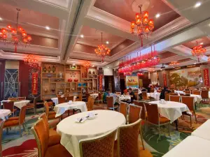 J Zhou Oriental Cuisine