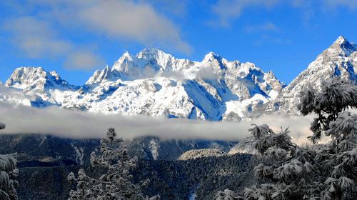 玉龍雪山