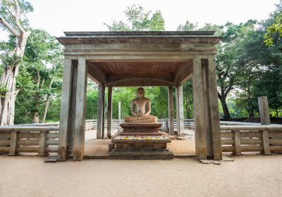 Samadhi Buddha Statue