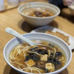 宁国素斋(华泾路店) User Photo