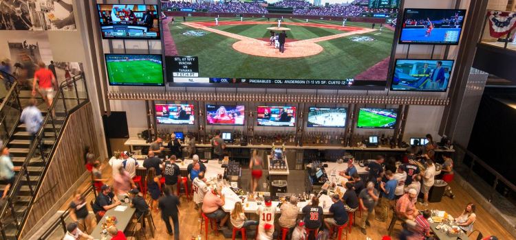 Sports & Social Cary