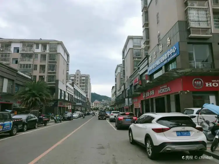 Hotels near Dingnan County JiuLong ShangYeJie