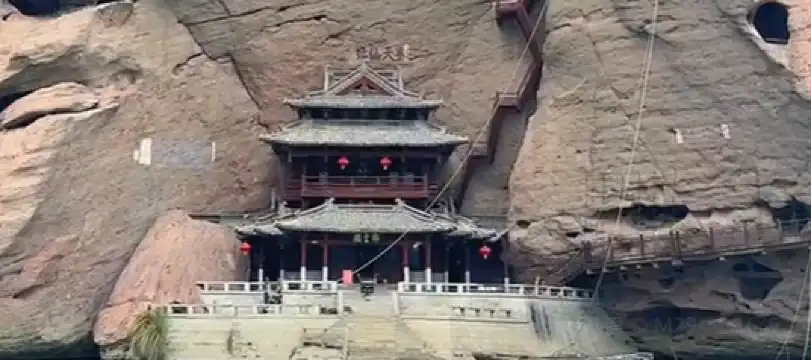 Hotels near The Cliff Tomb