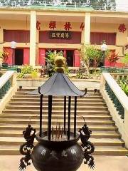 Chuk Lam Sim Monastery