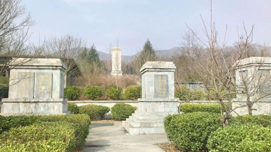 Revolutionary Martyrs Cemetery in Xiaosu Tongling Border Area