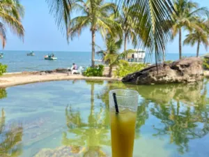 Rory's Beach Bar