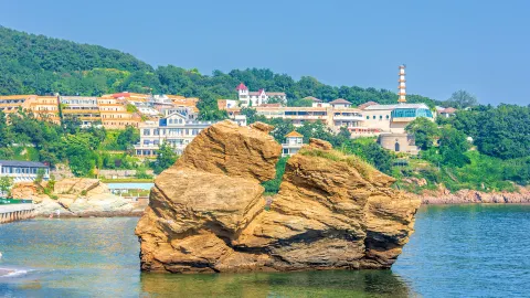Fujiazhuang Park attraction in Dalian