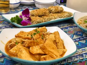 老崇左特色风味食馆