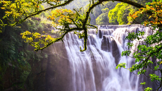 Shifen Waterfall