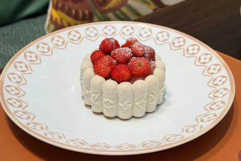 Da Vittorio Café Louis Vuitton