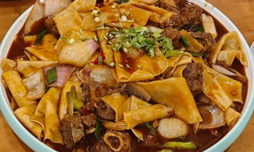 敦煌羊庄·全羊宴·胡杨焖饼