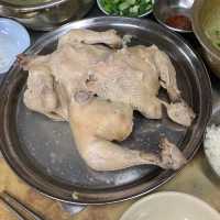 백숙이 맛있는 을지로'사랑방 칼국수'
