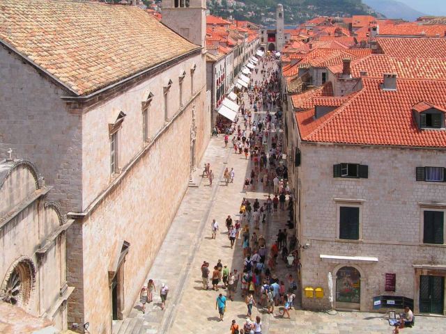 Placa Thoroughfare (Stradun)