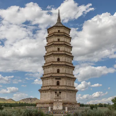 Hotels near Jing'an Temple