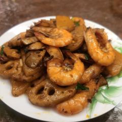Gold Range Bistro ảnh của người dùng