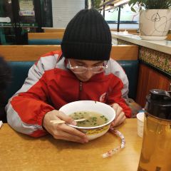 YI KOU HUO GUO User Photo