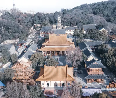 哆啦電競酒店（公園大道）