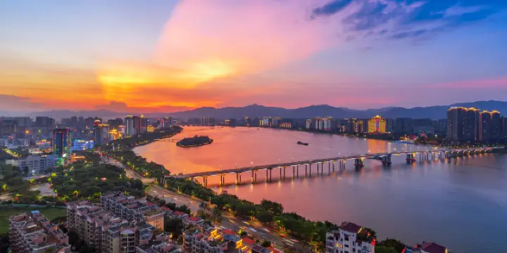 2025年】清遠の人気観光スポット・旅行ガイド・グルメ情報満載 （2025  