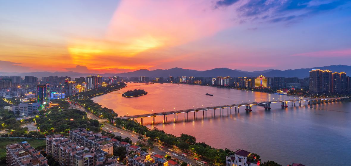 清遠自由行旅遊攻略(2026):附近熱門好去處、人氣景點、行程規劃、住宿、美食、交通、天氣等等——重要資訊一文睇清(於2026年8月更新 ...