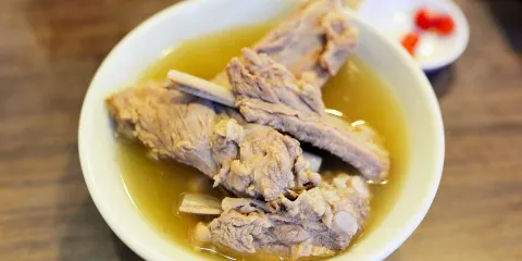 松發肉骨茶