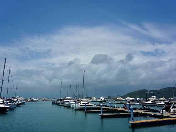 Luhuitou Tourist Marina