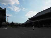 京都駅からすぐにある「東本願寺」