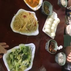 墨戎苗寨长龙宴 User Photo