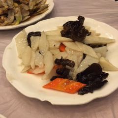 Jo His Excellency King Pigs' Feet張用戶圖片