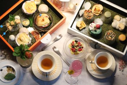 昆明喜舍清欢高空露台设计师酒店(昆明万象城店)·歡BAR·高空泳池威士忌酒廊