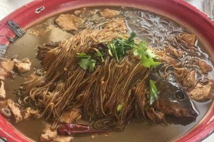 Wangqingzhang Demoli Stewed Live Fish