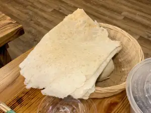 三人行醬汁雞·臨沂炒雞（總店）
