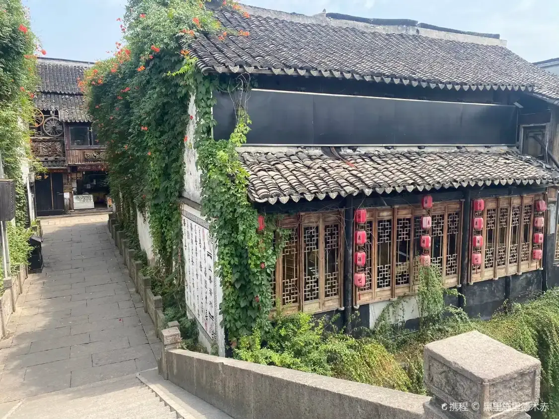 탕둥 거리 주변 호텔