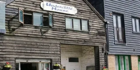 Undercliffe House