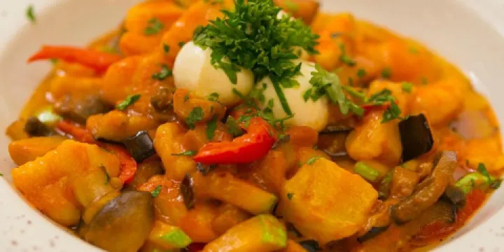 Mezestoran Dvorište