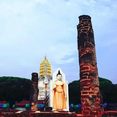 วัดพระศรีรัตนมหาธาตุวรมหาวิหาร