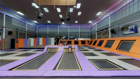Axtion Air Jump & Sports Trampoline Park