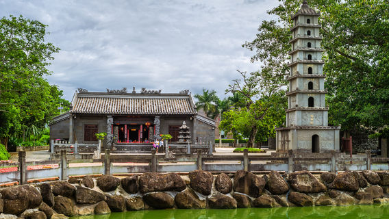 Luoyi Ancient Village