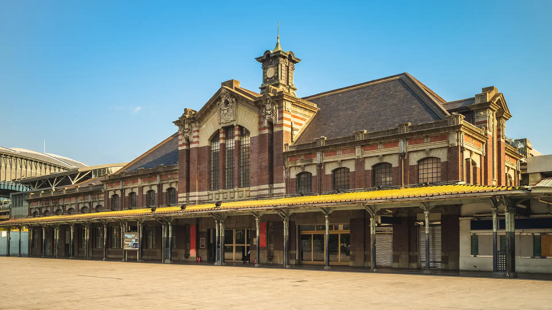 Hotels near Taichung Station