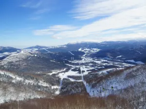 Hoshino Resorts TOMAMU ski area